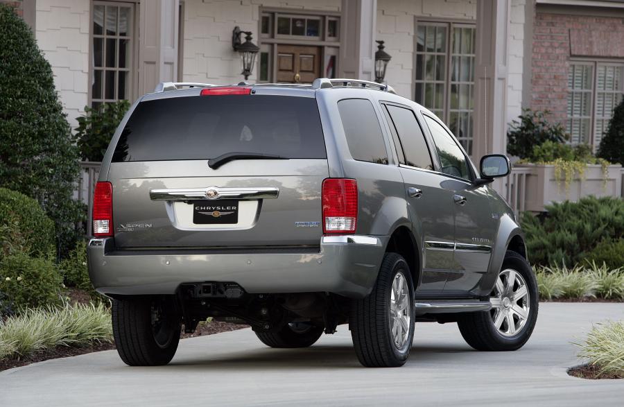  Chrysler Aspen Hybrid 2009 года  (фото 5 из 8)